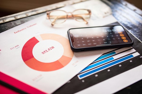 Quelles astuces pour organiser un itinéraire de voyage sur un Google Pixel 4 ?